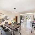 Sunnyvillas: 4br Seafront Villa*private Pool*bw44 *